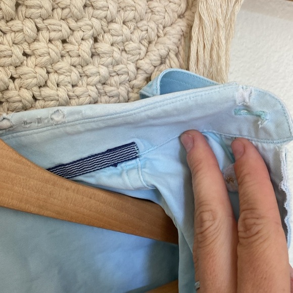 Ariat Light Blue Button-Up Shirt medium - Picture 3 of 7